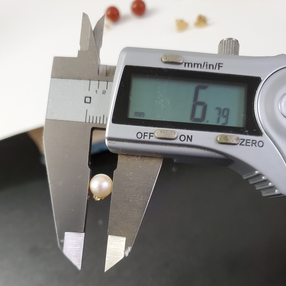 14K Gold Earring Bundle - Picture 10 of 12